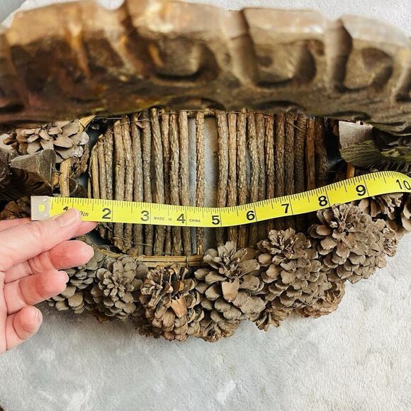 Vintage Handmade Wooden Angel Basket Brown Hand Carved Twig Pinecone Handled - Picture 9 of 11